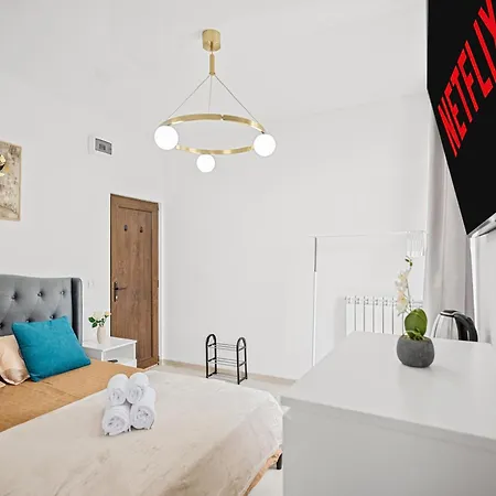 Stepup Suites, Cismigiu Park, Center, Amazing Park View 3* 布加勒斯特