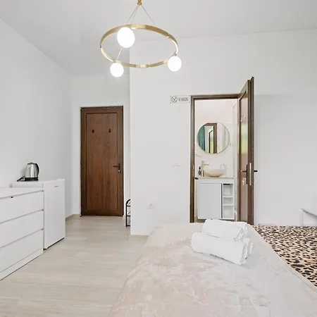 Stepup Suites, Cismigiu Park, Center, Amazing Park View 布加勒斯特