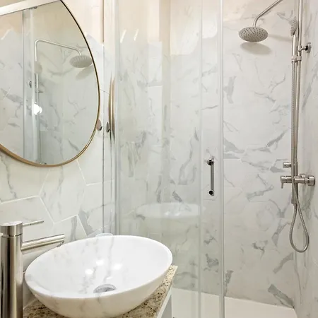 公寓式酒店 Stepup Suites, Cismigiu Park, Center, Amazing Park View